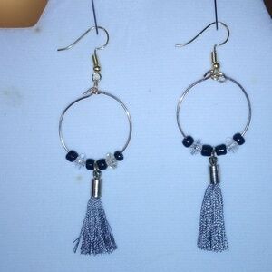 ❤️ Handmade Hoop Tassel Beaded Earrings